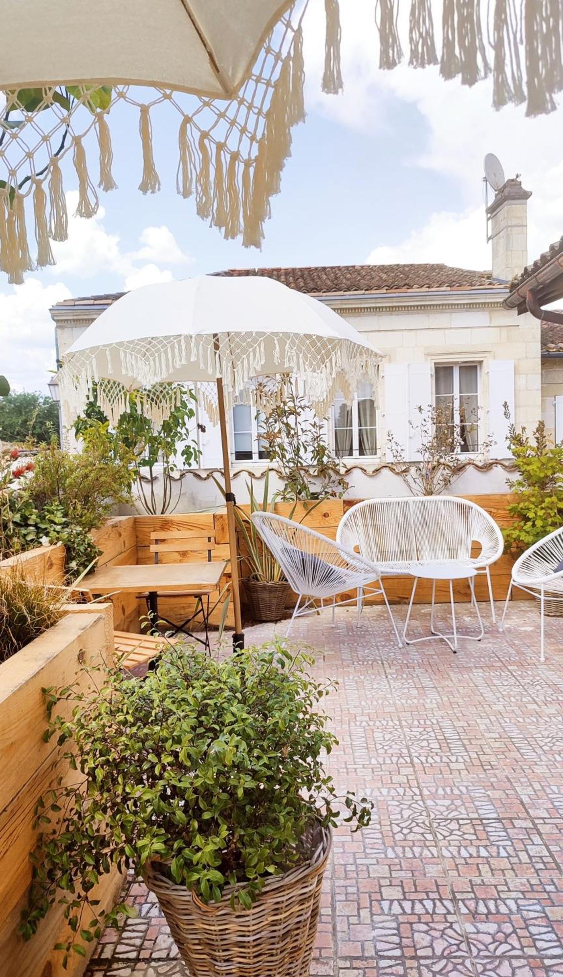 Maison Charmeilles - La Suite Pomerol Fronsac  Εξωτερικό φωτογραφία